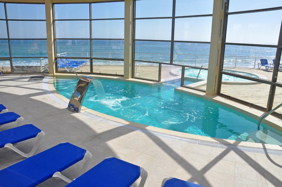 Апартаменты Vive San Alfonso Del Mar Альгарробо Номер фото